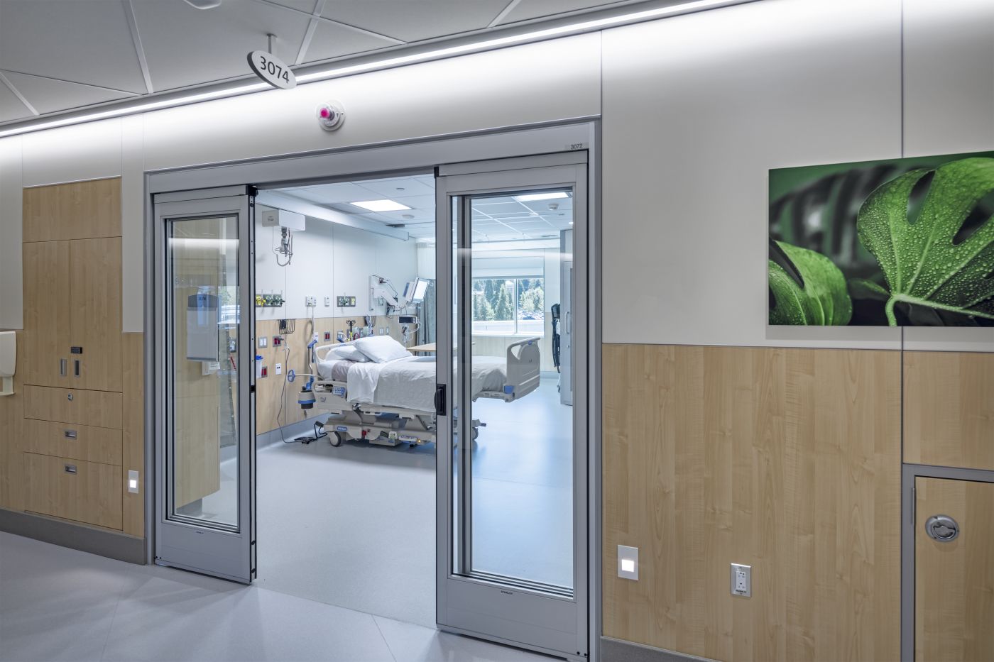 What Are the Current NHS Standards for Isolation Rooms?